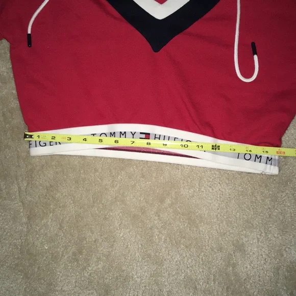 Tommy Hilfiger Cropped Hoodie - Picture 5 of 5